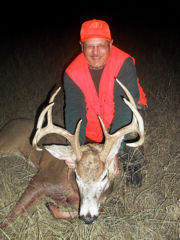 South Dakota Whitetai Deer image 11